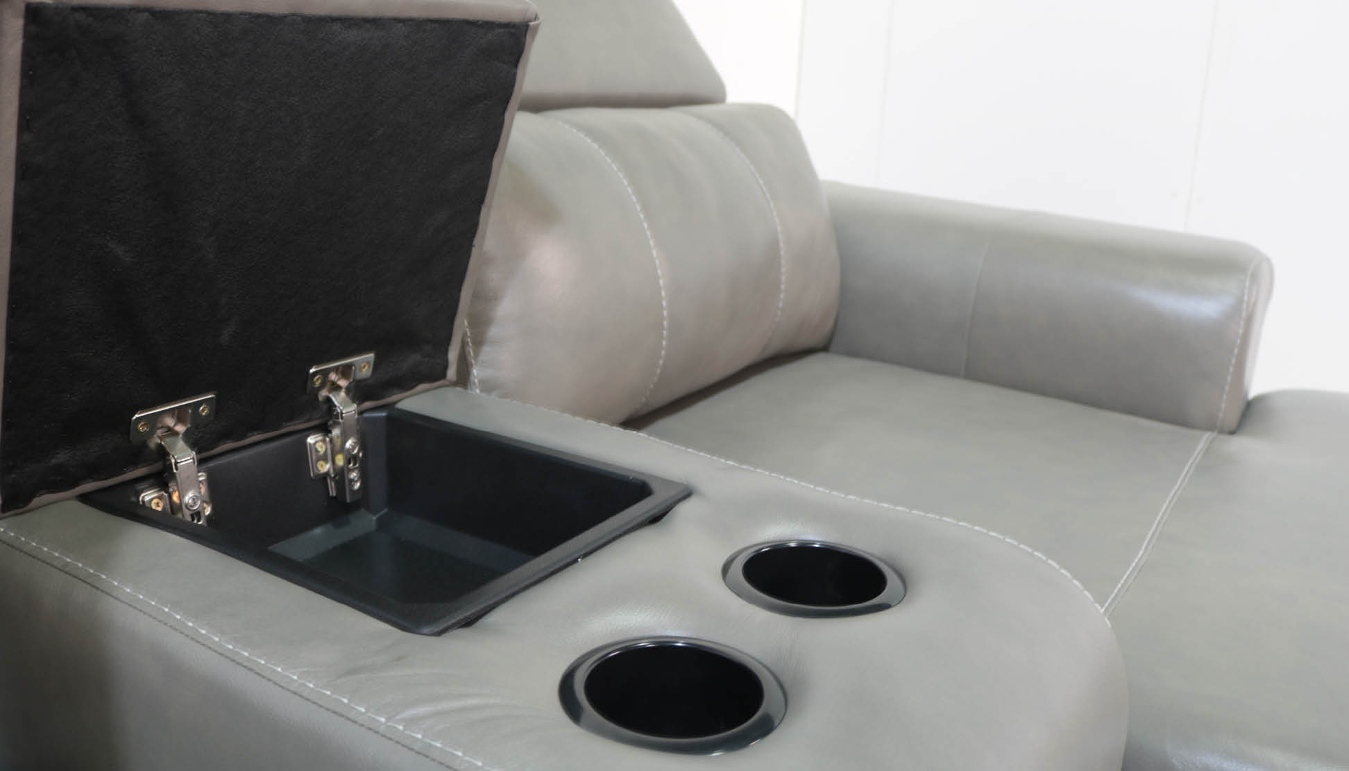 Okavango Lounge Suite